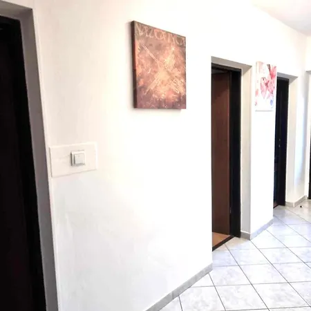 Lägenhet Din-pula *