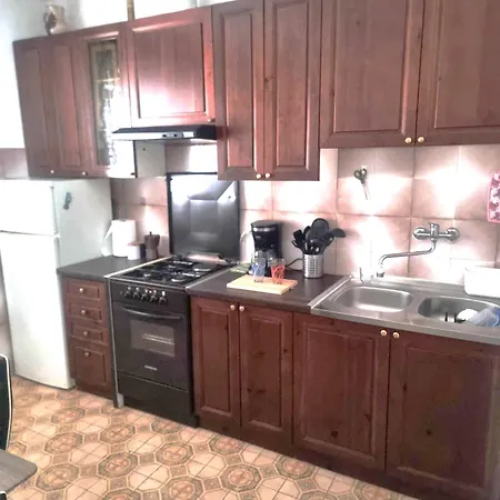 Din-pula Lägenhet *