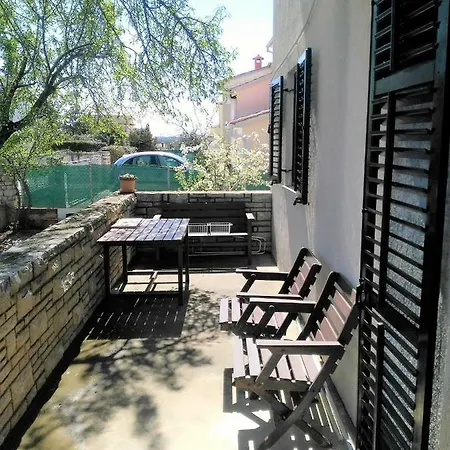 Din-pula Appartement Pula